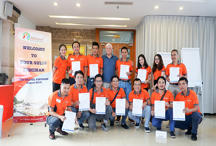 365 Travel Organize The Training Seminars For Tour Guides In Vietnam